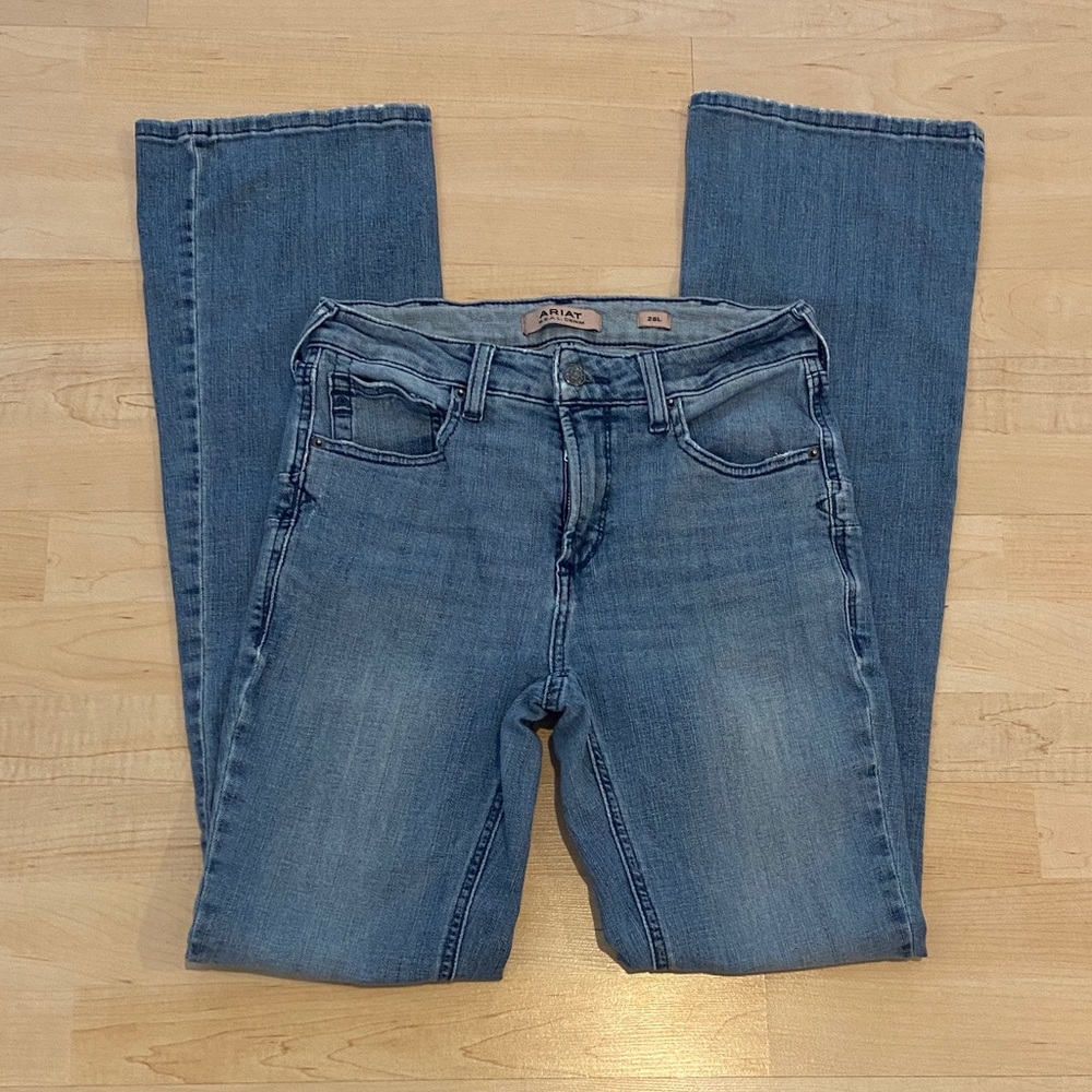Ariat High Rise Bootcut Jeans – Size 28L